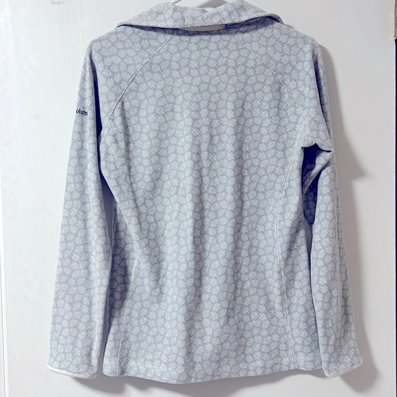 Women’s Small Columbia 1/4 zip pullover- light gray and white, EUC - Picture 3 of 6